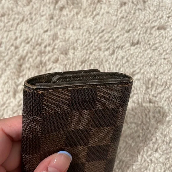 Louis Vuitton Keyholder Damier Ebene